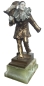 Preview: Victor, Pierrot Statue mit Blumen