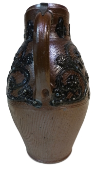 Muskau spout jug 18th century