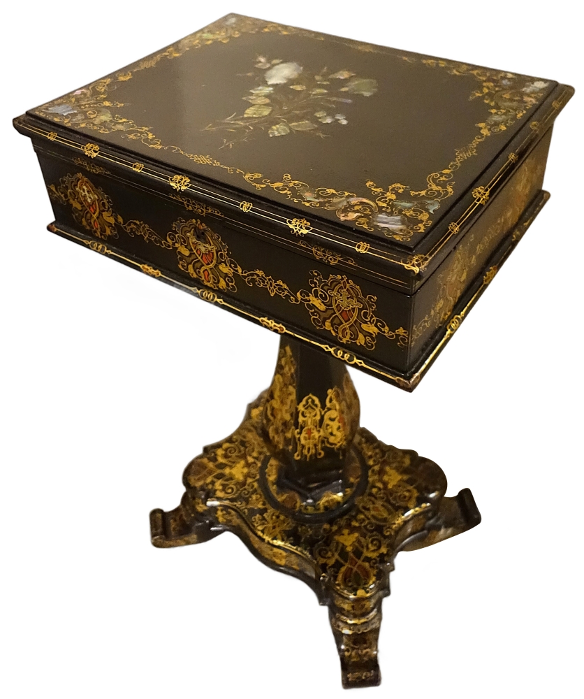 Decorated sewing table with black lacquer